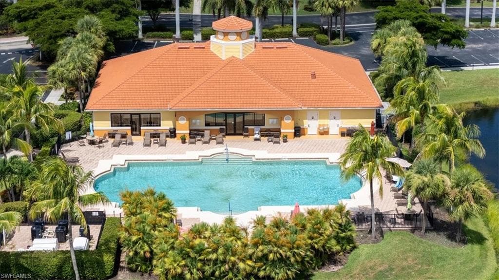 8300 Whiskey Preserve CIR # 120, FORT MYERS FL 33919-43