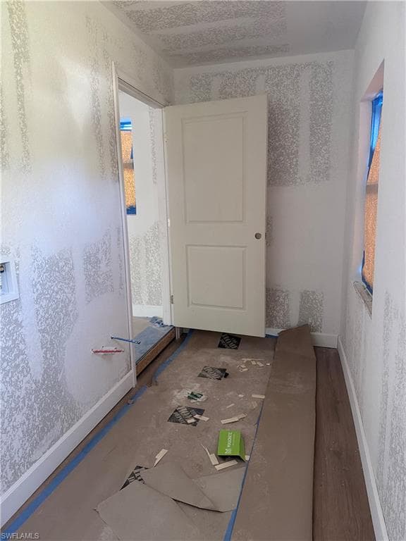 3000 Poinciana DR, NAPLES FL 34105-4