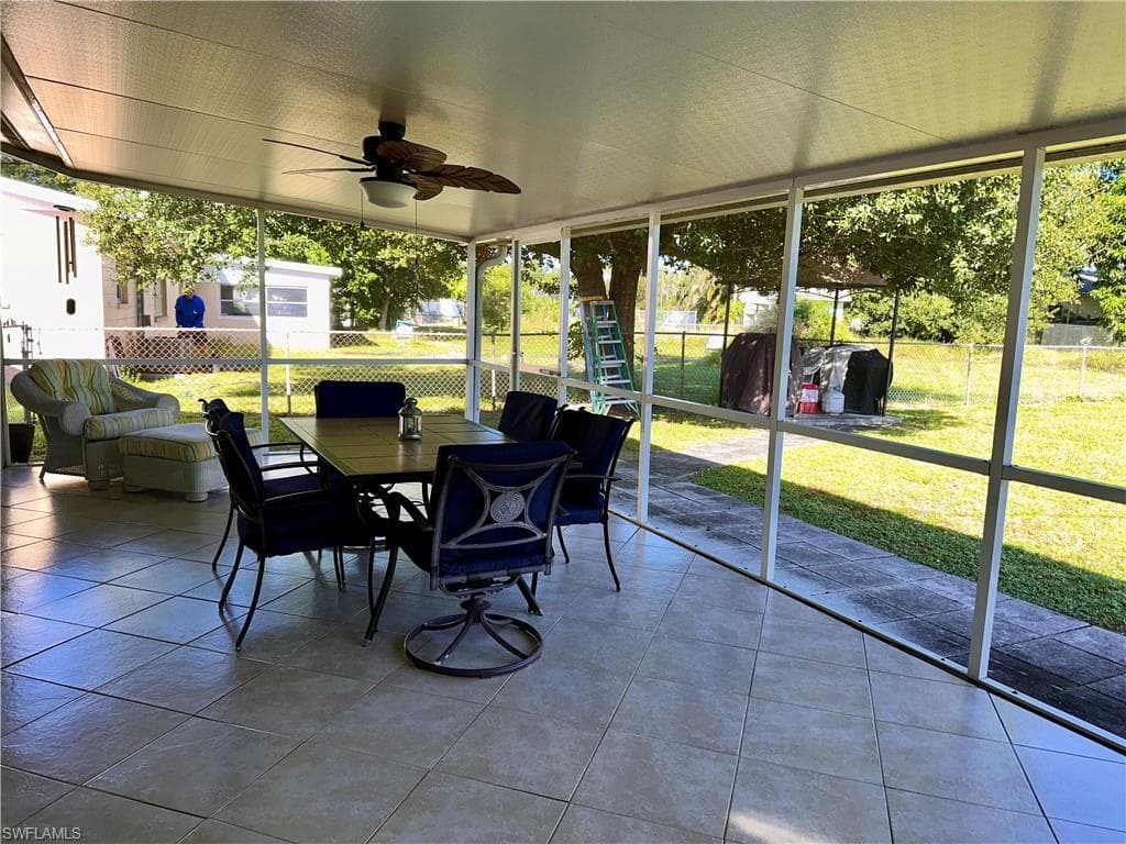 772 July CIR, NORTH FORT MYERS FL 33903-25