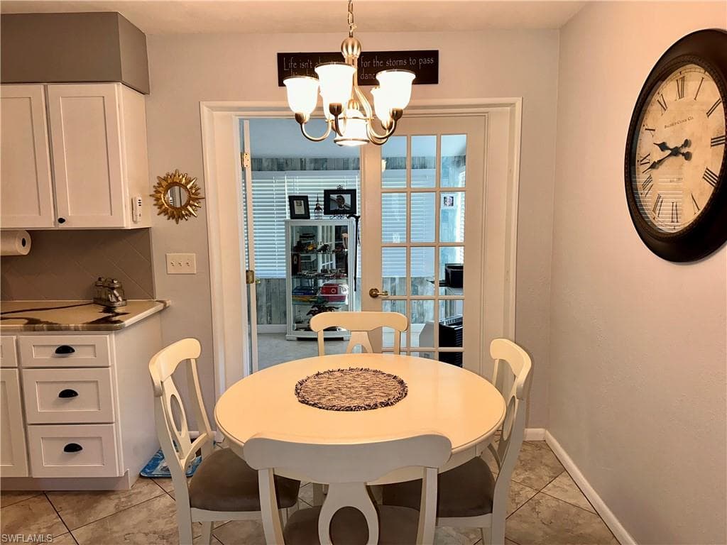 772 July CIR, NORTH FORT MYERS FL 33903-8