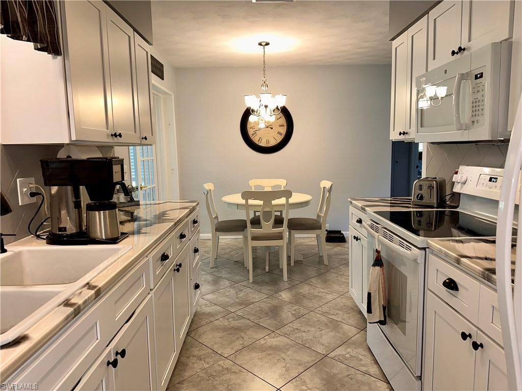 772 July CIR, NORTH FORT MYERS FL 33903-7