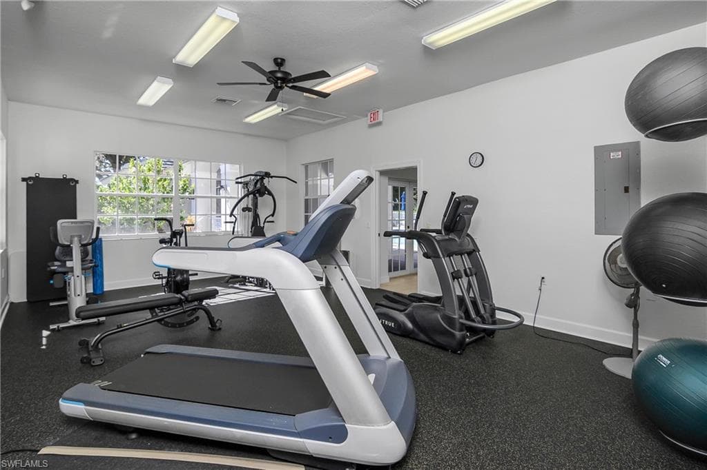 9261 Indigo Isle CT # 202, ESTERO FL 34135-47