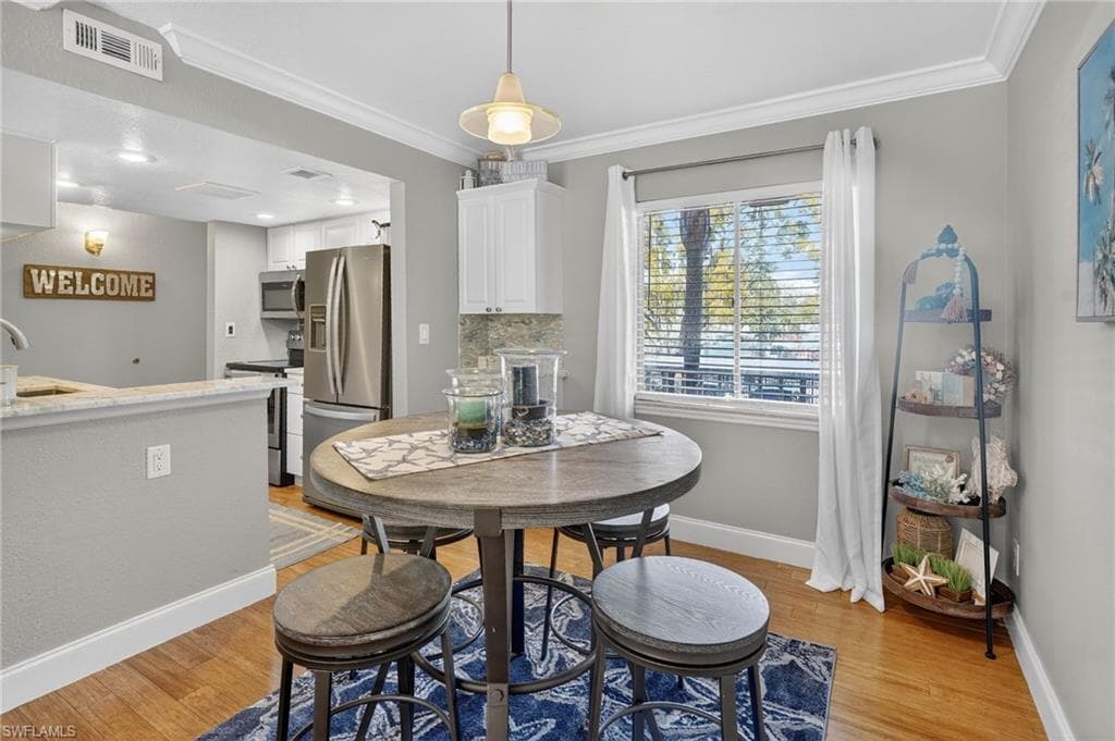 2366 E Mall DR # 215, FORT MYERS FL 33901-6