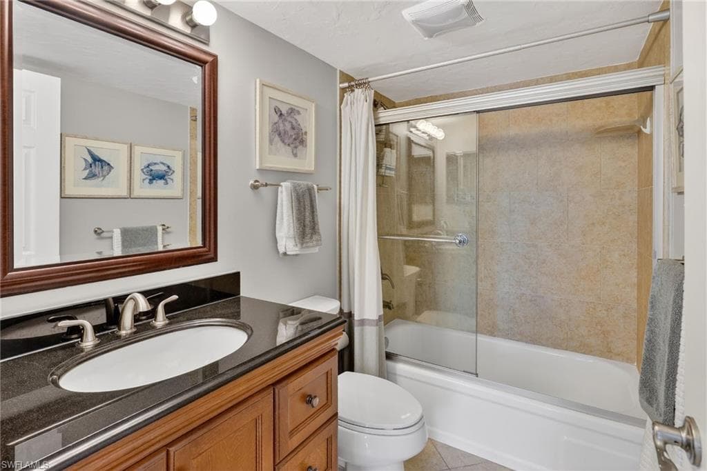 2366 E Mall DR # 215, FORT MYERS FL 33901-20