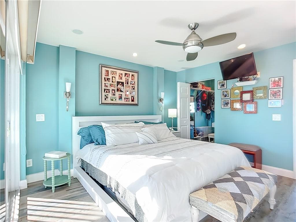 447 Palermo CIR, FORT MYERS BEACH FL 33931-26