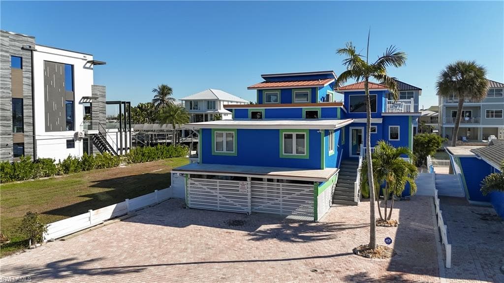 447 Palermo CIR, FORT MYERS BEACH FL 33931-4