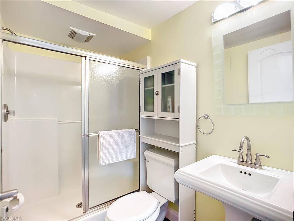 447 Palermo CIR, FORT MYERS BEACH FL 33931-23