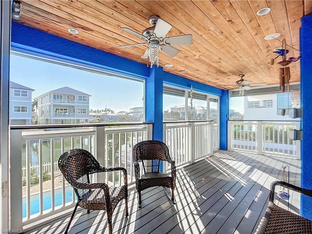 447 Palermo CIR, FORT MYERS BEACH FL 33931-33