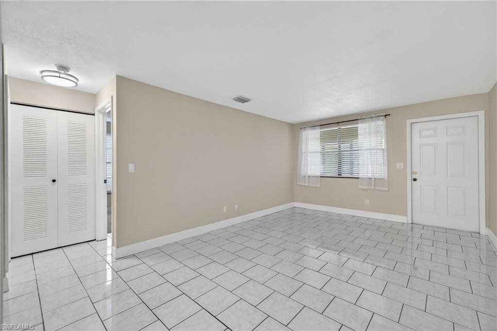 13134 Feather Sound DR # 401, FORT MYERS FL 33919-3