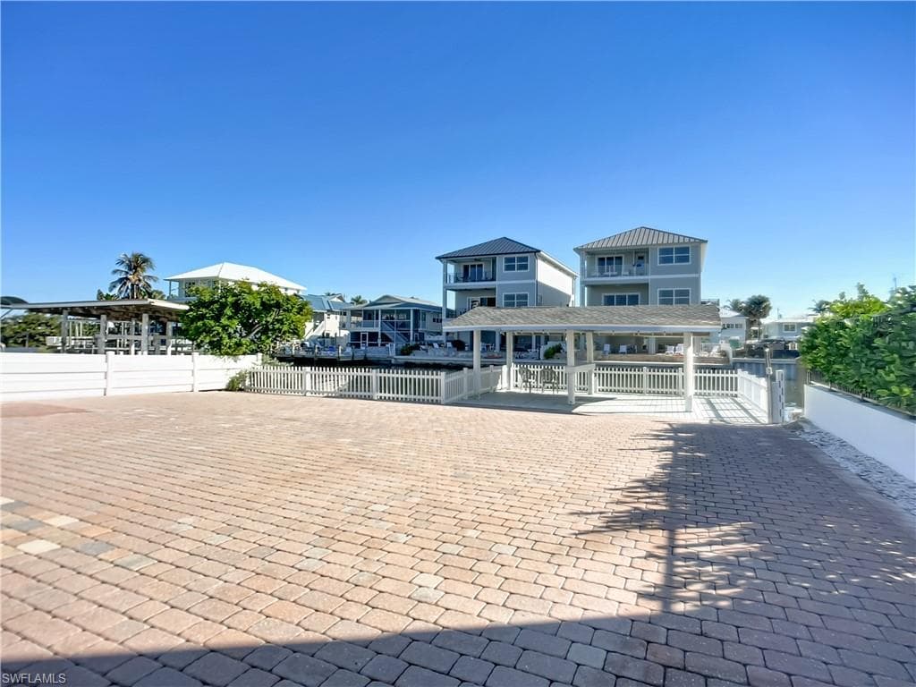 453 Palermo CIR, FORT MYERS BEACH FL 33931-28