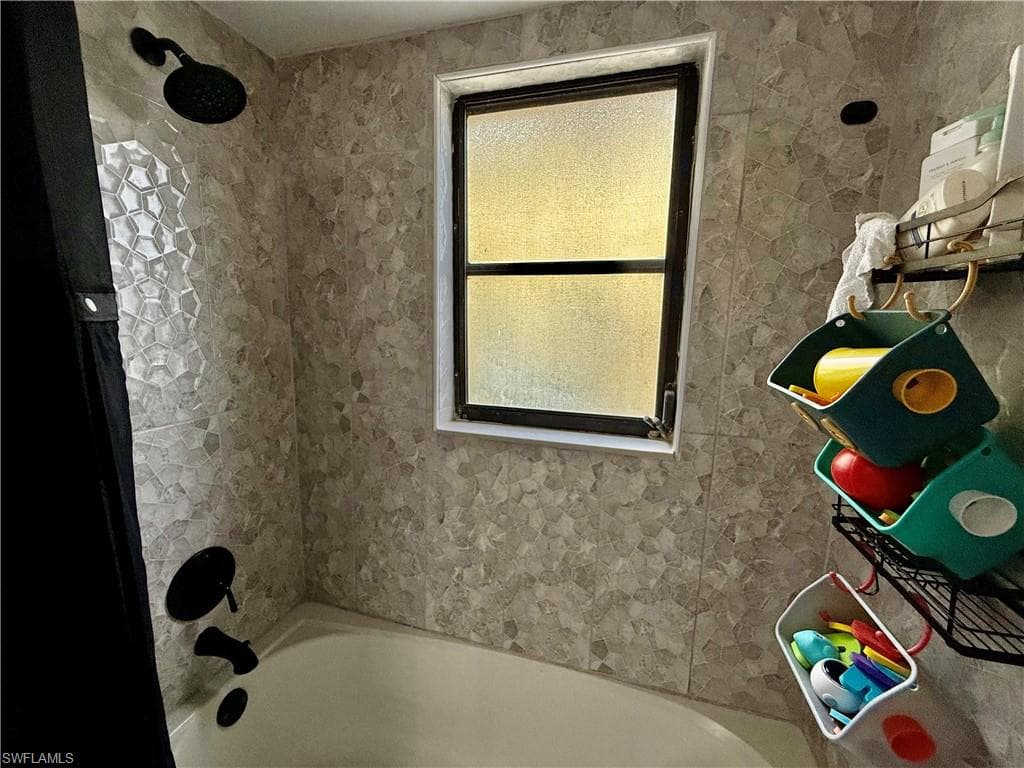 2133 Golfside Village DR, LEHIGH ACRES FL 33936-16