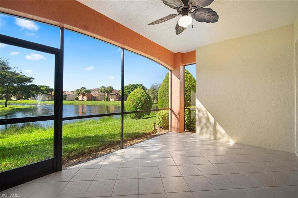 8565 Via Garibaldi CIR # 104, ESTERO FL 33928-5
