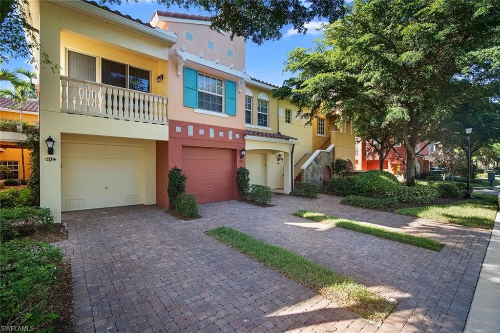 8565 Via Garibaldi CIR # 104, ESTERO FL 33928-43