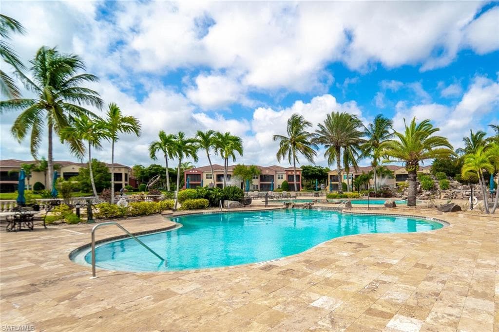 8565 Via Garibaldi CIR # 104, ESTERO FL 33928-39