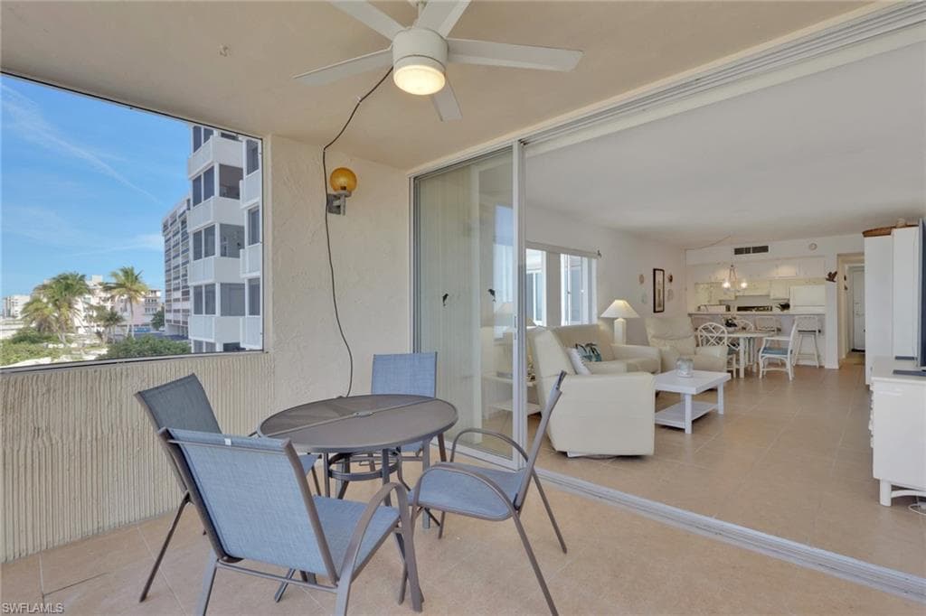 26340 Hickory BLVD # 302, BONITA SPRINGS FL 34134-1