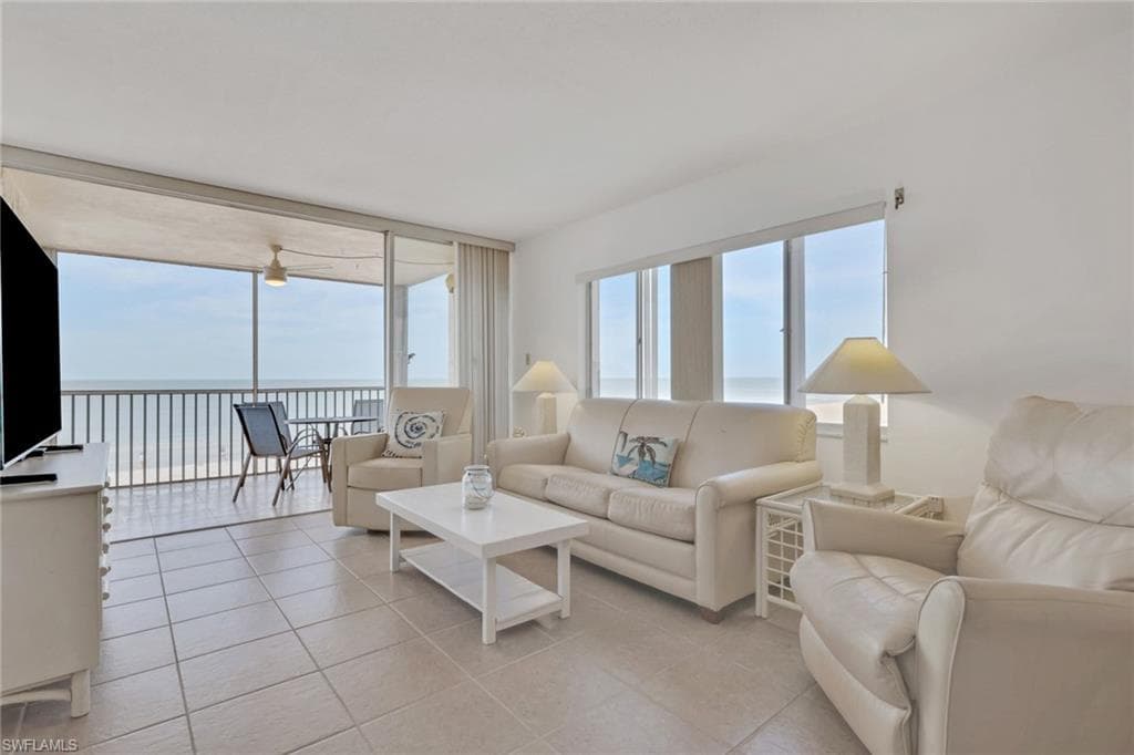 26340 Hickory BLVD # 302, BONITA SPRINGS FL 34134-8