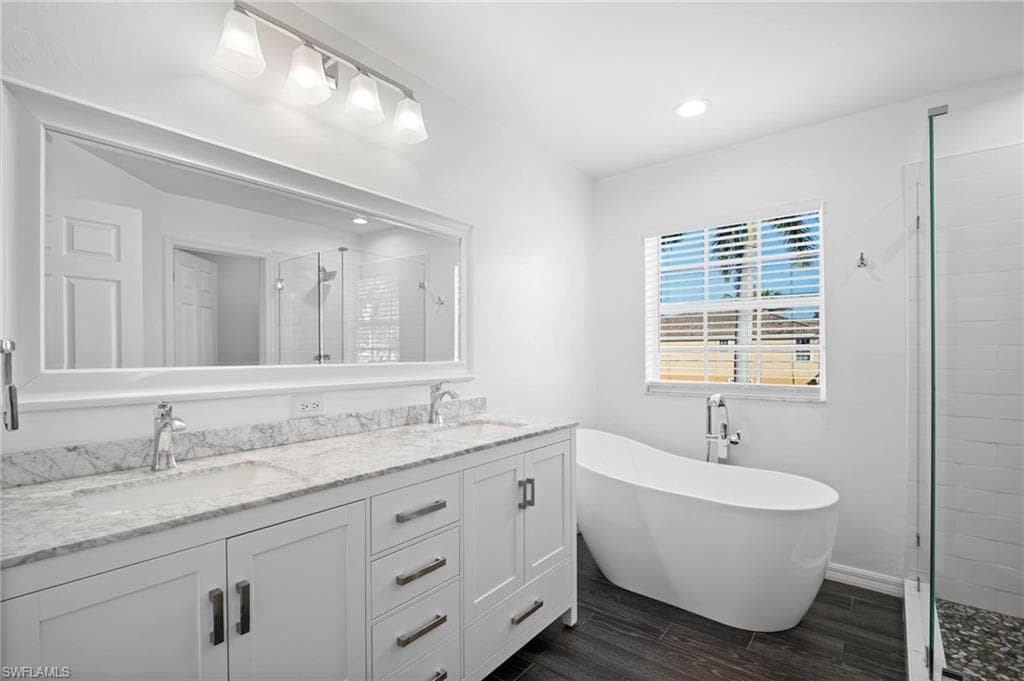 20000 Heatherstone WAY # 2, ESTERO FL 33928-3