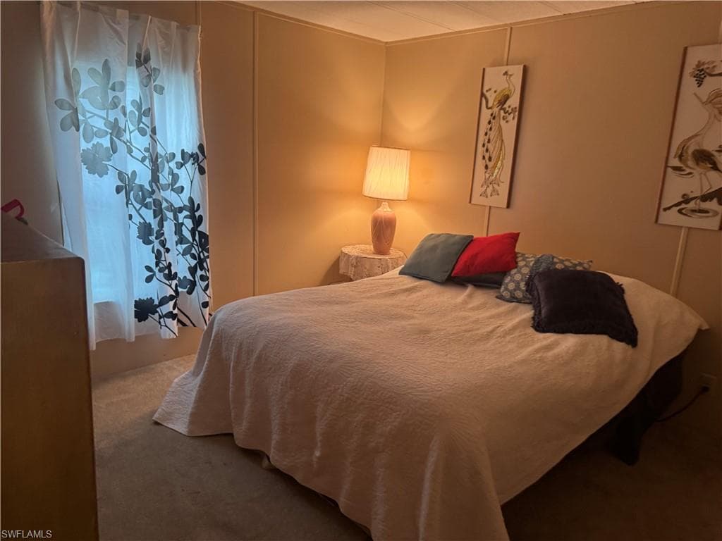 234 Lamplighter LN, NORTH FORT MYERS FL 33917-16