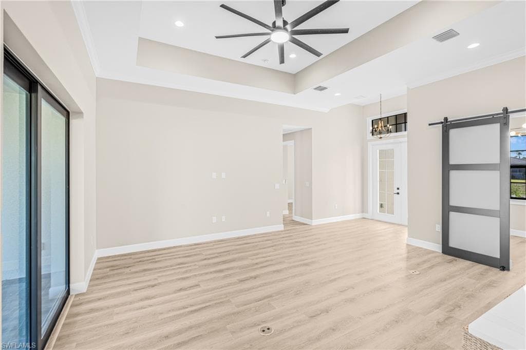 14121 Cedardale ST-13