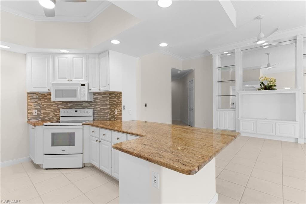 3128 Dominica WAY, NAPLES FL 34119-10