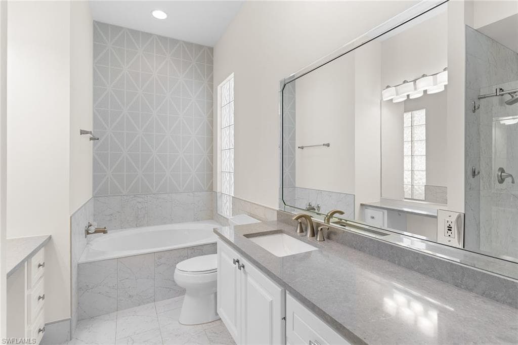 3128 Dominica WAY, NAPLES FL 34119-18