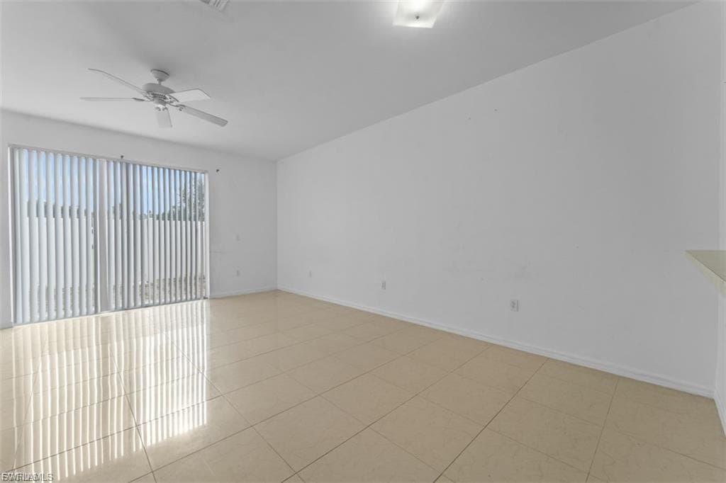 3637 Pine Oak CIR # 105, FORT MYERS FL 33916-15