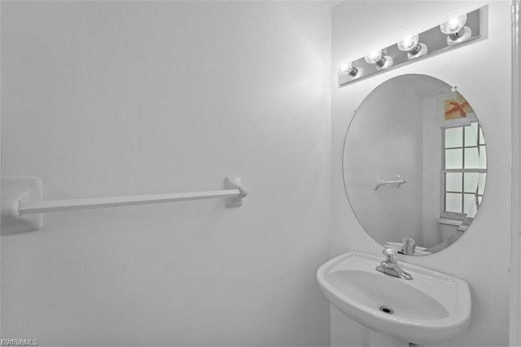 3637 Pine Oak CIR # 105, FORT MYERS FL 33916-6