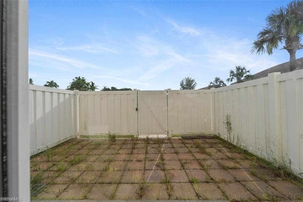 3637 Pine Oak CIR # 105, FORT MYERS FL 33916-19
