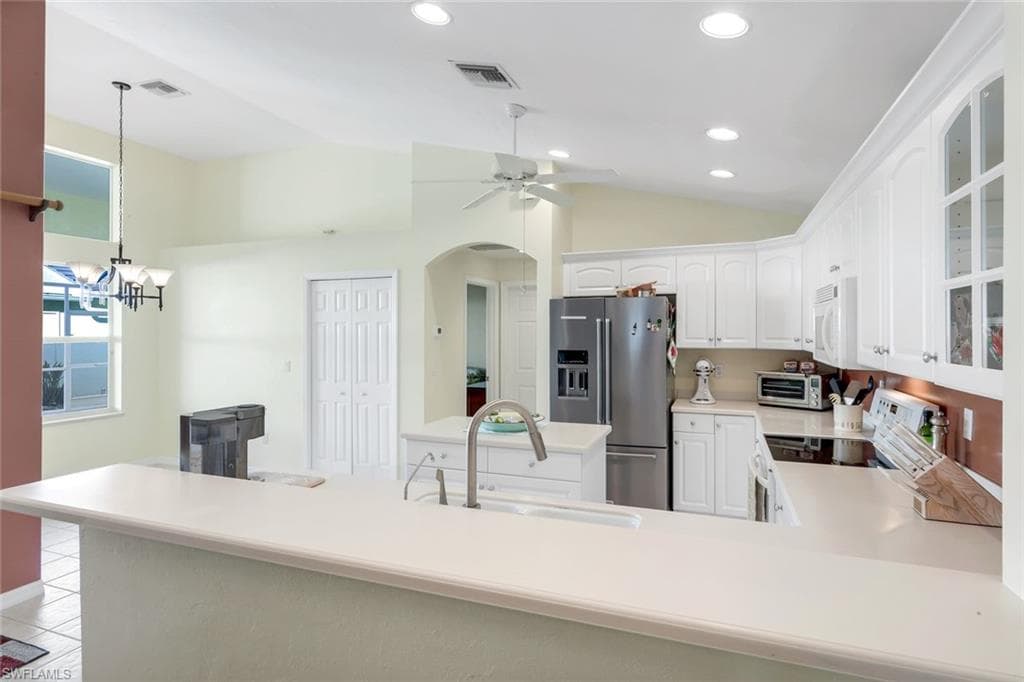 1201 Jardin DR, NAPLES FL 34104-10