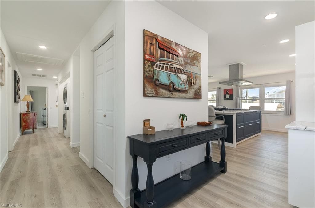 240 Driftwood LN, FORT MYERS BEACH FL 33931-4