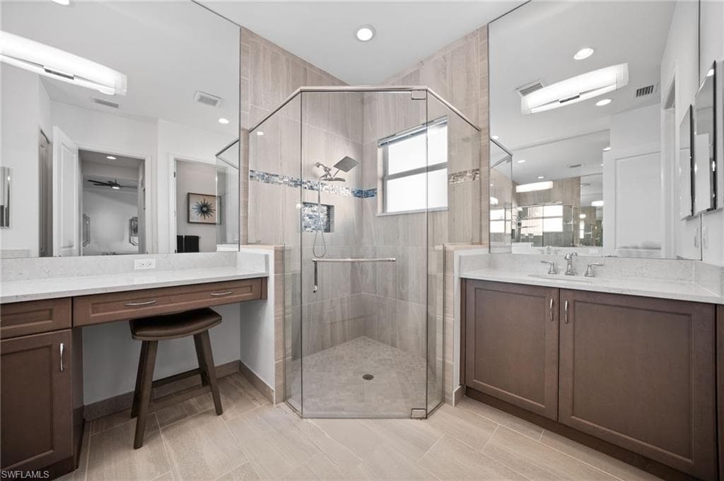 28471 Montecristo LOOP-27
