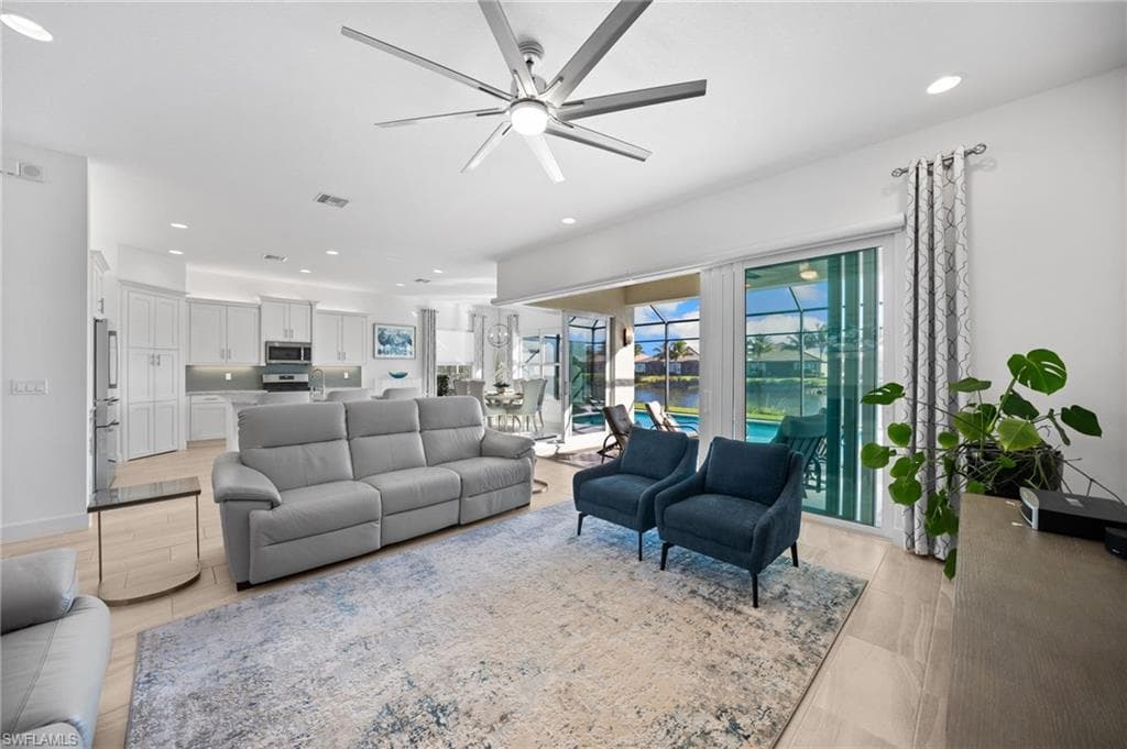 28471 Montecristo LOOP-19