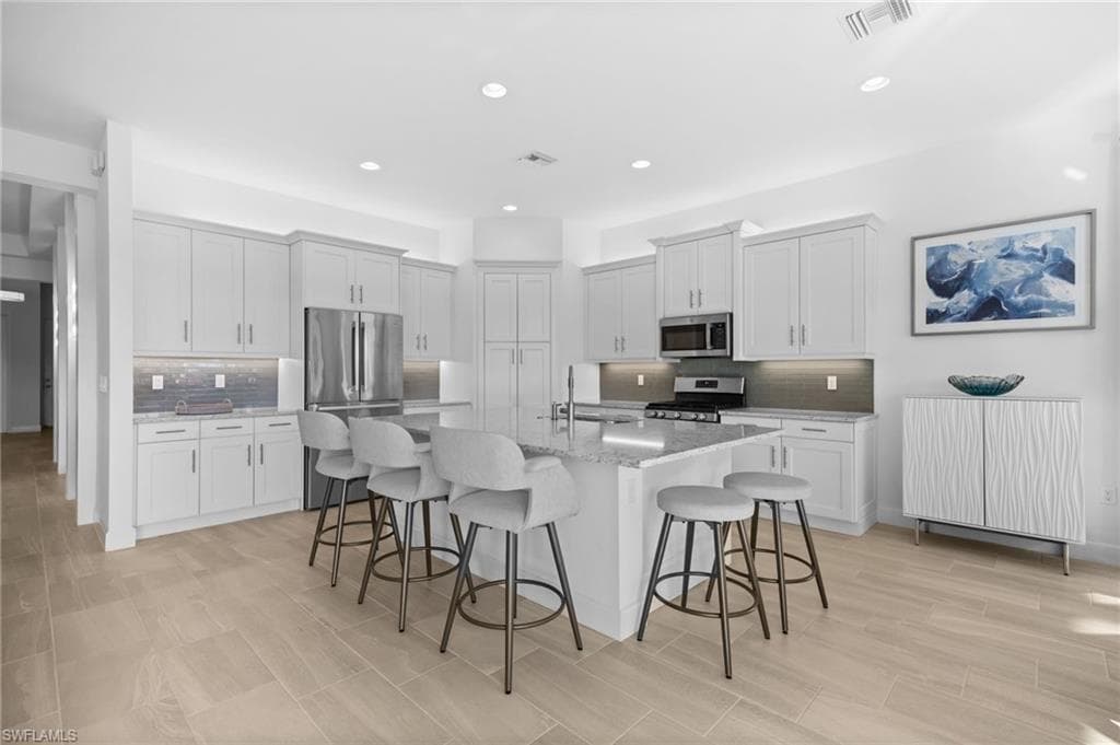 28471 Montecristo LOOP-10