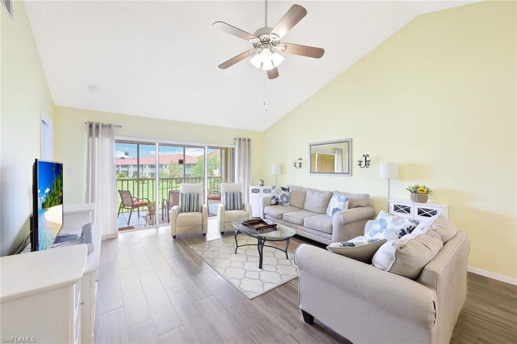 192 Furse Lakes CIR # H11, NAPLES FL 34104-8