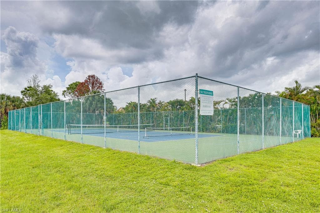 6030 Perthshire LN, FORT MYERS FL 33908-33