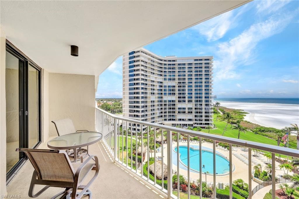 320 Seaview CT # 804, MARCO ISLAND FL 34145-19