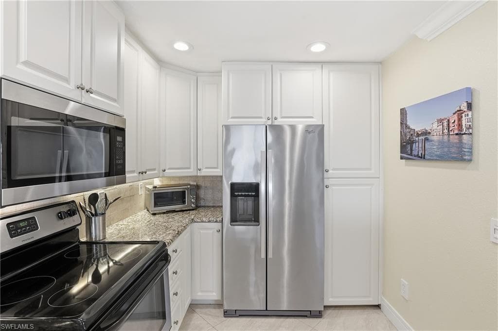 1519 Chesapeake AVE # 5, NAPLES FL 34102-16