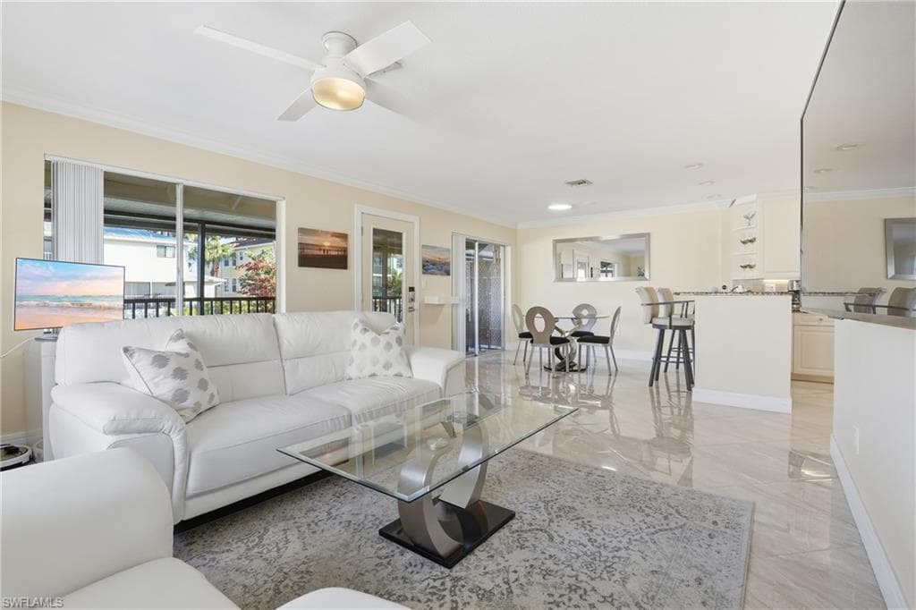 1519 Chesapeake AVE # 5, NAPLES FL 34102-11