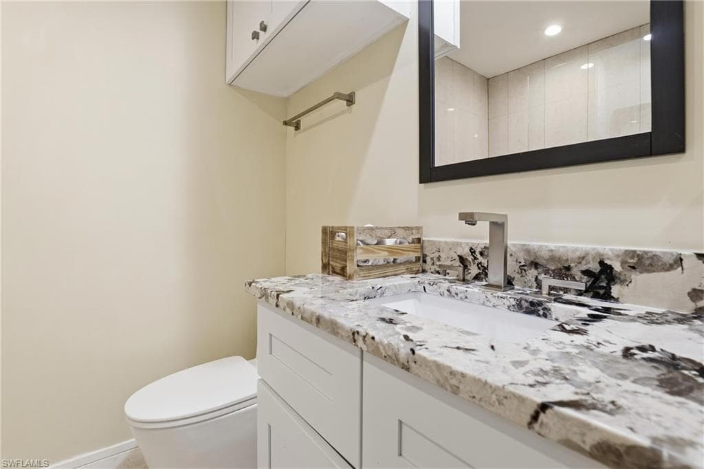 1519 Chesapeake AVE # 5, NAPLES FL 34102-27