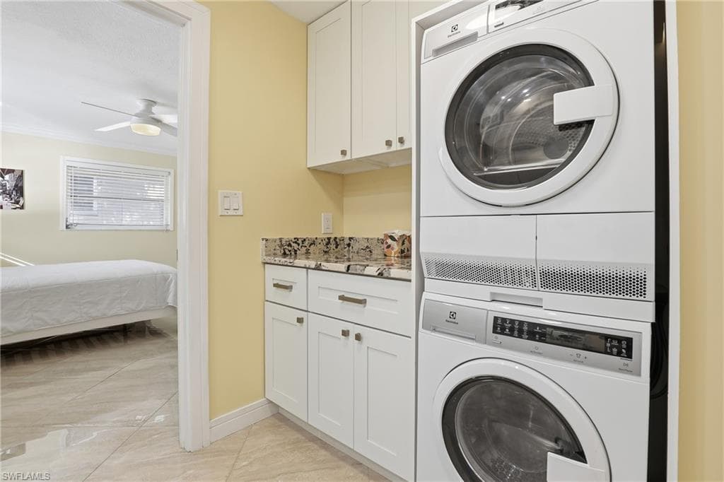 1519 Chesapeake AVE # 5, NAPLES FL 34102-23