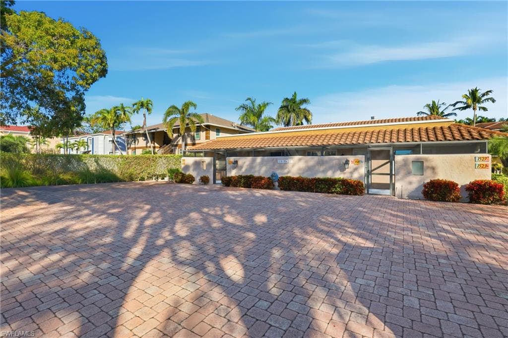 1519 Chesapeake AVE # 5, NAPLES FL 34102-3