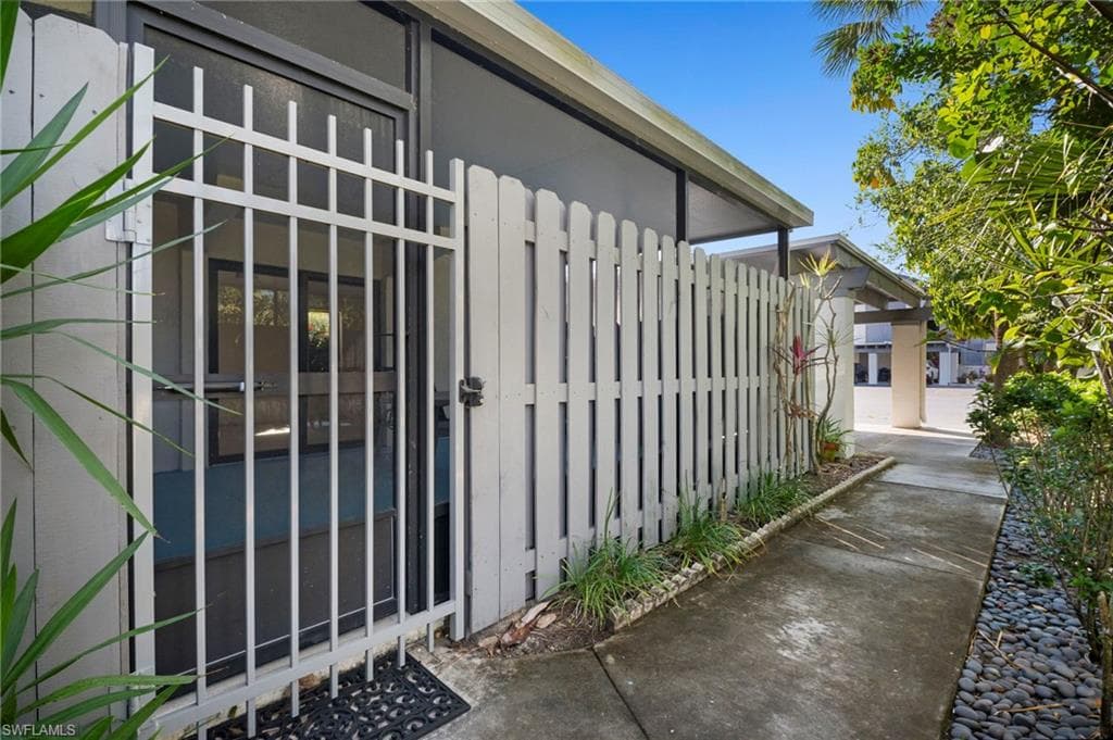 17455 Blueberry Hill DR # A, FORT MYERS FL 33908-2