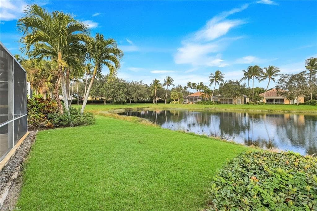 5058 Kingston WAY, NAPLES FL 34119-27