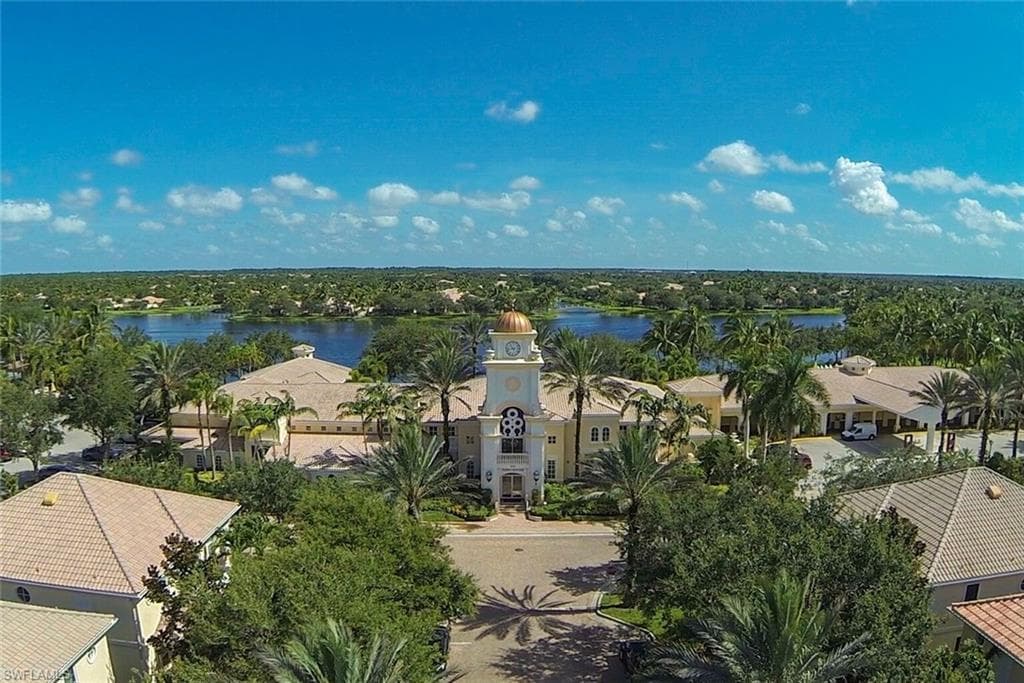 5058 Kingston WAY, NAPLES FL 34119-36