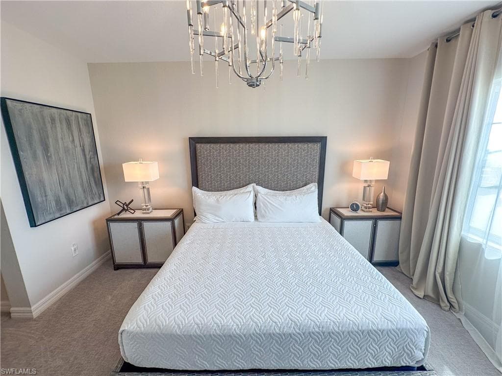 163 Indies DR E # 206, NAPLES FL 34114-21