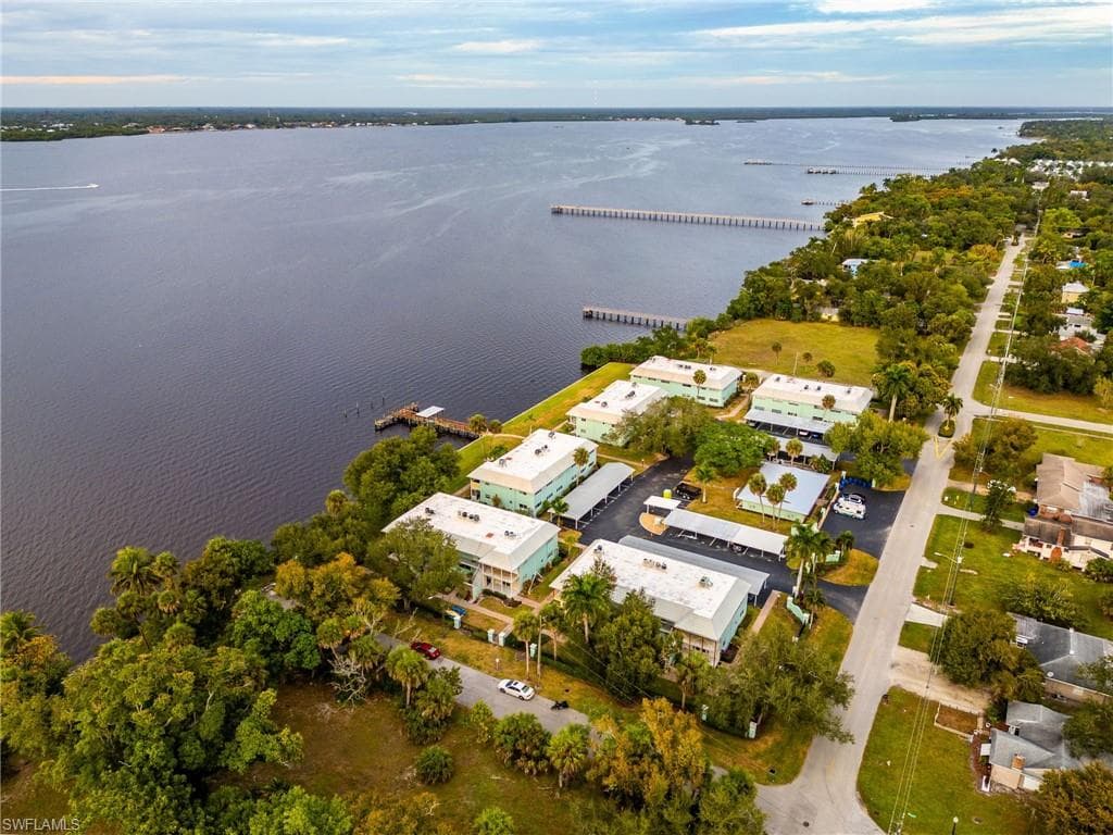 3225 E Riverside DR # 31C, FORT MYERS FL 33916-39