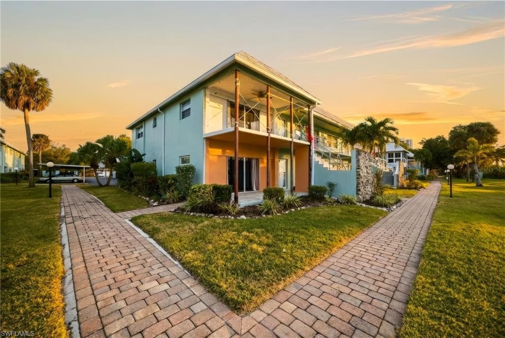 3225 E Riverside DR # 31C, FORT MYERS FL 33916-24