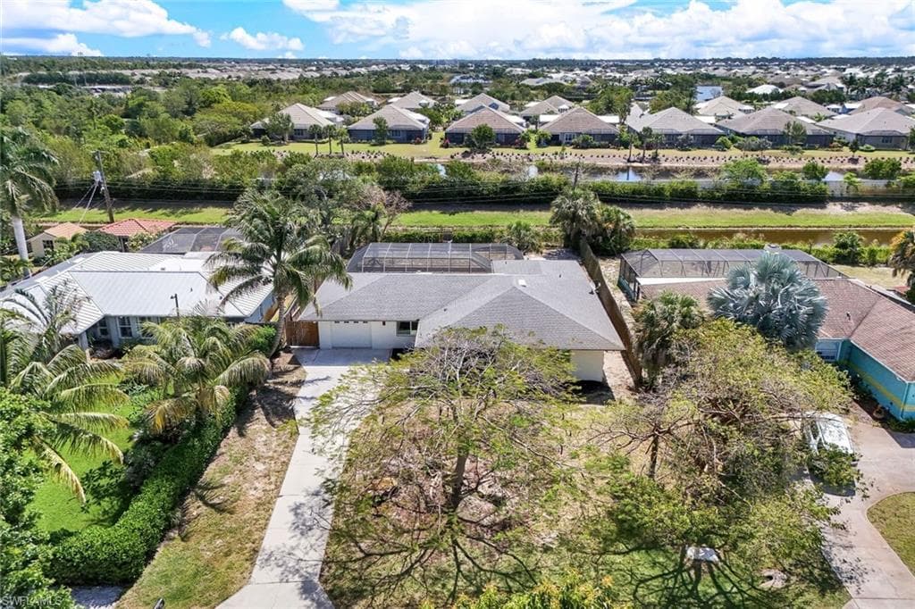 79 Constitution DR, NAPLES FL 34112-32