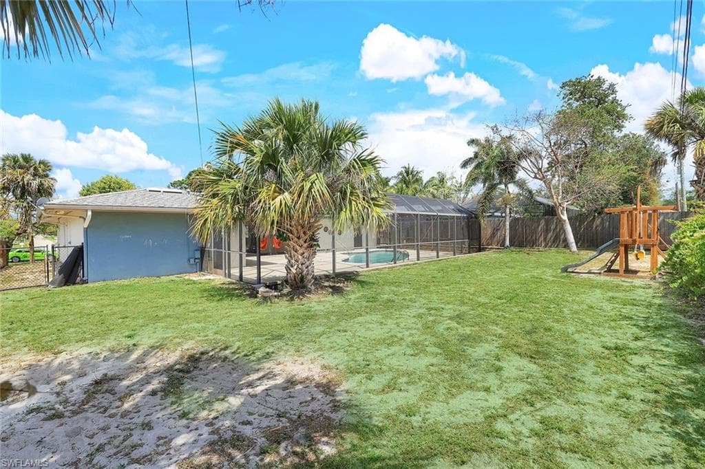79 Constitution DR, NAPLES FL 34112-28