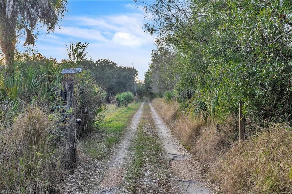 8056 SW Horse Creek RD, ARCADIA FL 34266-5